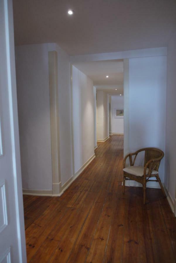 Stunning Apartment Near Chiado Lissabon Exterior foto