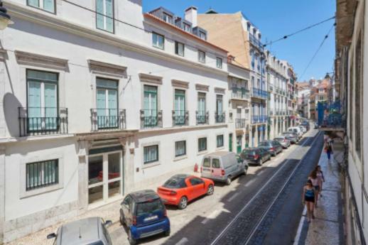 Stunning Apartment Near Chiado Lissabon Exterior foto