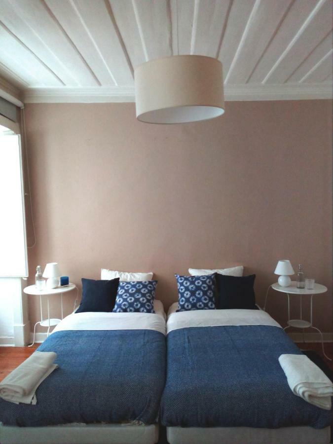 Stunning Apartment Near Chiado Lissabon Exterior foto